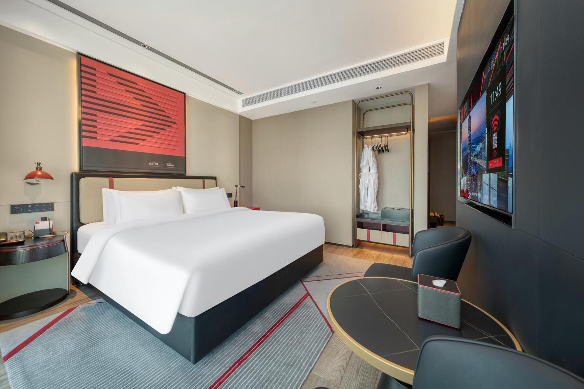 Hotel Radisson Red Guangzhou South Railway Station Exterior foto
